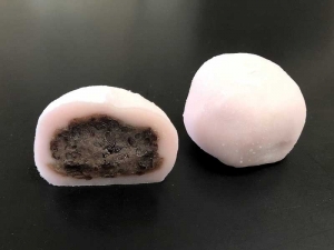 いちご大福 粒あん