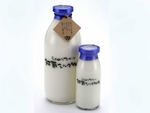 牛乳イメージ